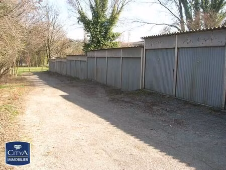 location parking albigny sur saone 69250