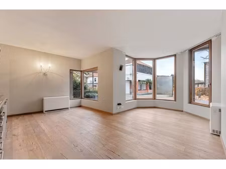 commercieel te koop in mont-de-l'enclus