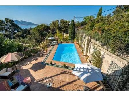 maison de luxe avec vue sur mer à vendre à marseille 7e : 2 650 000 € | 389m²