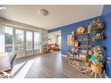 vente appartement 2 pièces 70 m² la rochelle (17000)