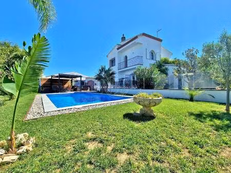 maison de luxe avec vue sur mer à vendre à cozes : 735 000 € | 131m²