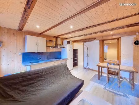 t2 42 m2 situé sur la commune du biot