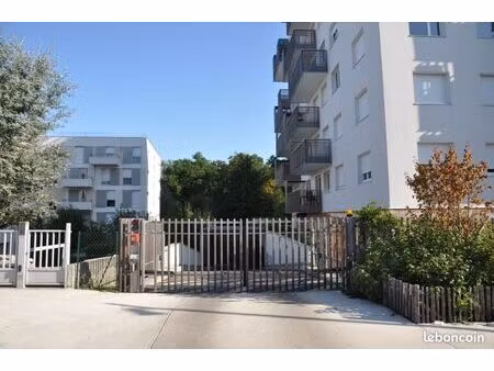 box a louer - champs sur marne