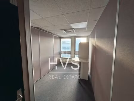 location local professionnel 16m²