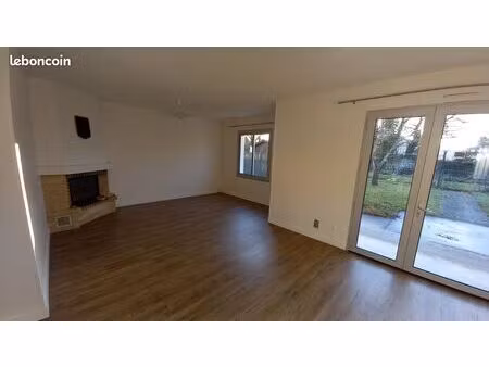 location maison plein pied proche centre ville