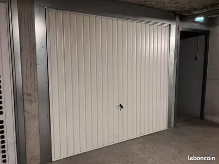 garage à louer craponne centre