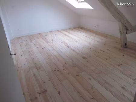 maison 110 m² avec garage . bon état
