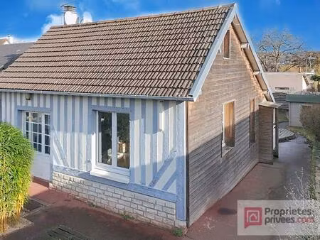 maison de ville aux portes de deauville  proche commerces & hippodrome - dpe = c