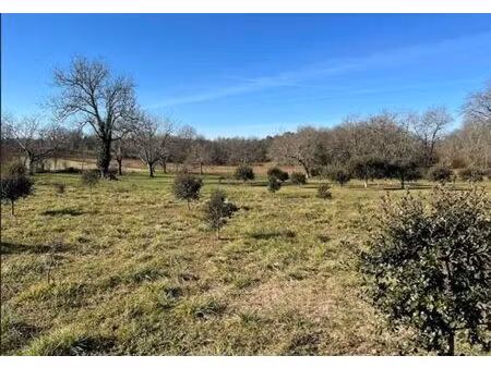 vente terrain 3600 m² hautefort (24390)