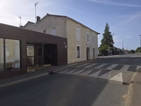 en vente restaurant 380 m² – 26 000 € |saint-cyr-des-gâts