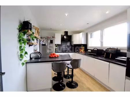 vente maison 6 pièces 126 m² à ayse (74130)  420 000 €