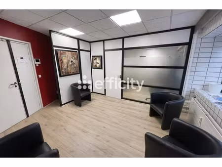 bureau 5 pièces - 128 m²