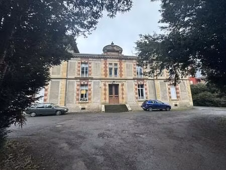 lots de 3 appartements dans résidence de caractère à rénover