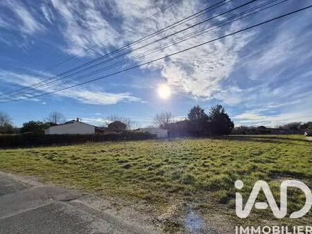 vente terrain à vensac (33590) : à vendre / 869m² vensac