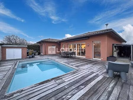 maison montagnat 6 pièces de 130 m2