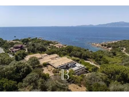 coti-chiavari  rive sud  2 villas  piscine  7 chambres  vue mer  plage à pied