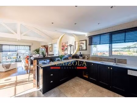 anglet - viager - superbe appartement penthouse avec terrasse et garage  à deux pas de la.