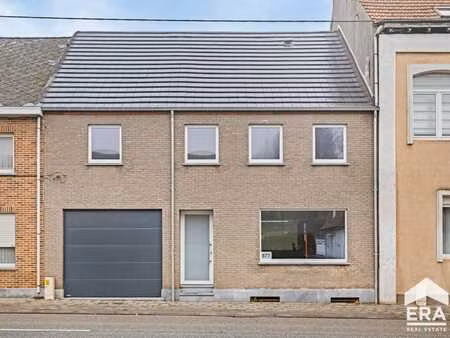 maison rénovée avec 3 chambres  cour et garage - schepdaal