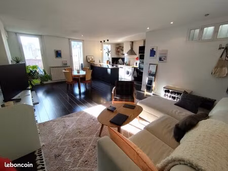 appartement 3 pièces (t3) 76m² - quartier castellane / paradis