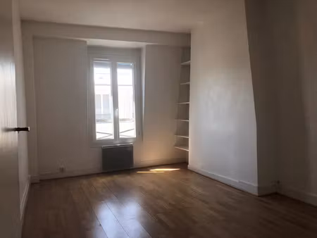 studio 21 92 m2 louer à vincennes