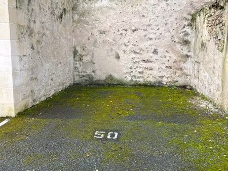 place de parking à louer