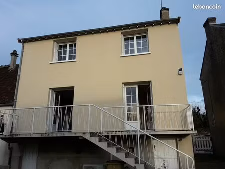 maison de bourg 3 chambres à louer