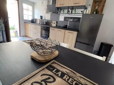 maison 4 pièces + f2 à louer 1600 l’ensemble