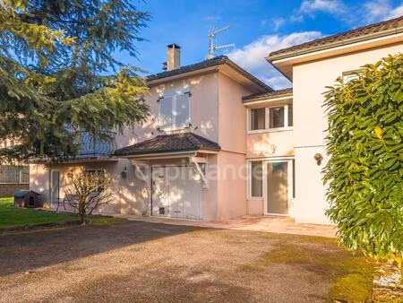 maison à vendre 6 pièces crozet (01)