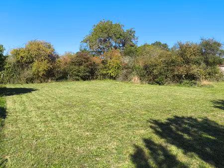 vente terrain 1300 m² à chassors (16200)  40 000 €