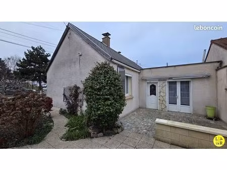 propriété 3 pièces 74 m²