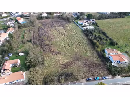 vente terrain 413 m² à le fenouiller (85800)  108 000 €