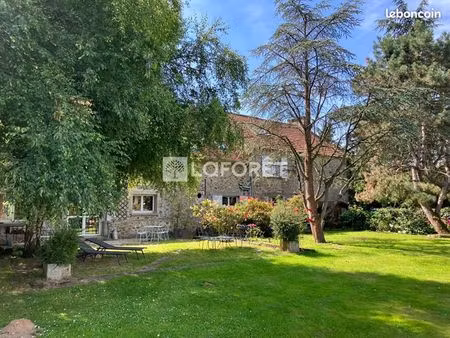 ferme 12 pièces 382 m²