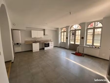 location t2 refait à neuf dornecy (10min clamecy)