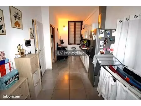 immeuble 6 pièces 191 m²