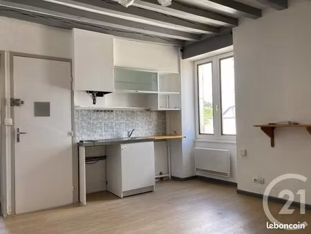 studio 1 pièce 19 m²