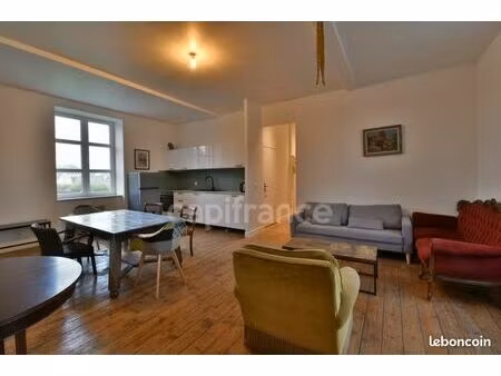 appartement 4 pièces 76 m²