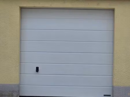 garage fermé à louer – rue edgar quinet à saint-max