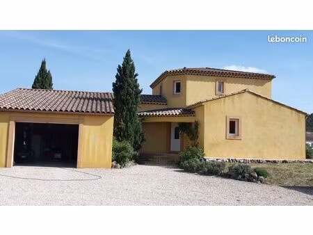 maison  piscine et garage