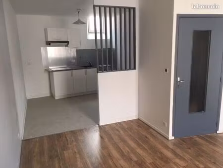 t1 de 37m2 à louer - aubière