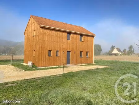 maison 4 pièces 110 m²