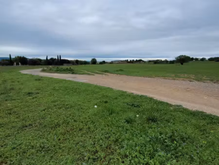 vente terrain 247 m² à pertuis (84120)  159 900 €