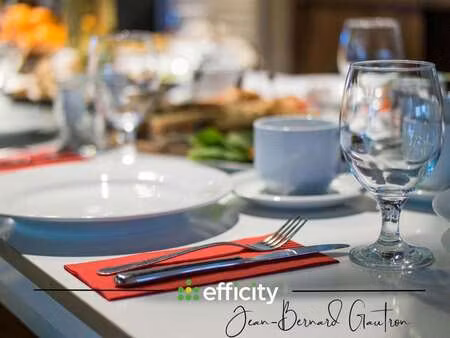 vente bureaux et commerces à grâces (22200) : à vendre / 283m² grâces