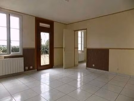 location maison à allonnes (49650) : à louer / 97m² allonnes