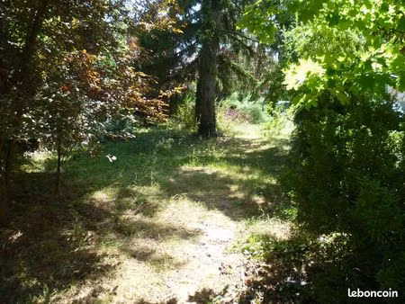 t2 60 m2 3ème avec jardin privatif