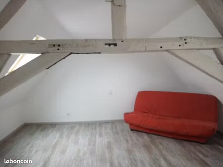 loue maison de bourg