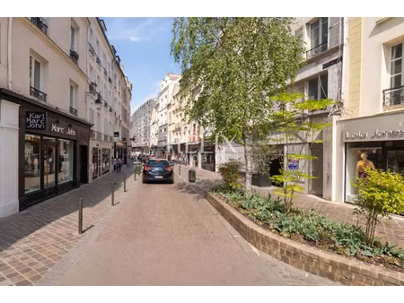 location locaux professionnels 42 m² à saint-germain-en-laye (78100)  50 000 €