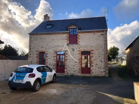 location meublée maison 4 pièces 93.41 m² à chemiré-sur-sarthe (49640)  795 €