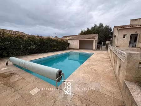 location maison 5 pièces 143.36 m² à pertuis (84120)  2 042 €