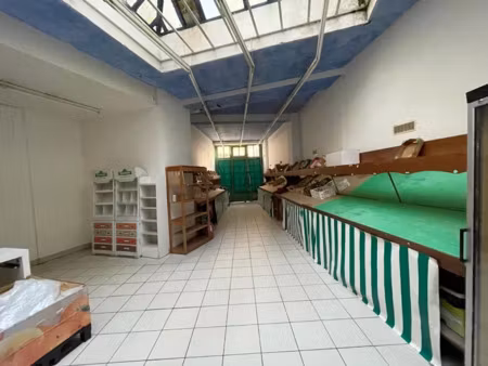 location locaux professionnels 100 m² à meaux (77100)  1 300 €