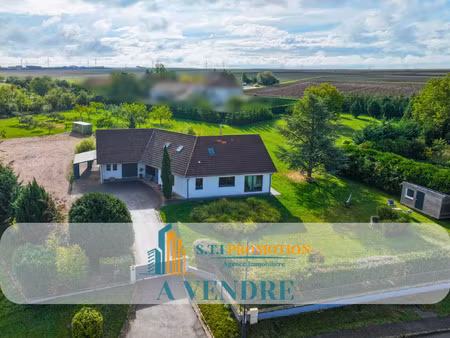 propriété d'architecte d'exception de 245 m2 à louvigny !